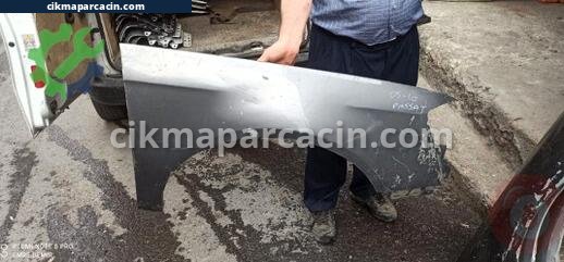 Volkswagen Jetta Ön Çamurluk çıkma parça