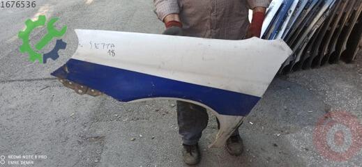 Volkswagen Jetta Sol Ön Çamurluk 2005-2010 çıkma parça