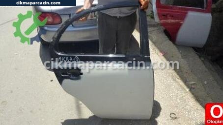 Nissan Micra Kapı (Arka Sağ) çıkma parça