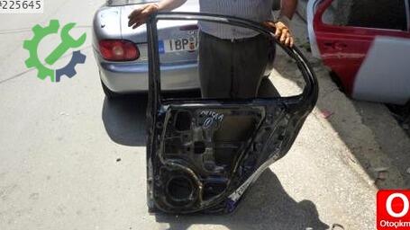 Nissan Micra Kapı (Arka Sağ) 2005-2010 çıkma parça