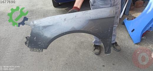 Volkswagen Passat Ön Çamurluk 2005-2010 çıkma parça