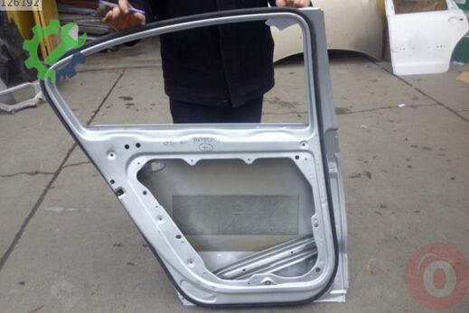 Volkswagen Passat Sol Arka Kapı 2005-2010 çıkma parça
