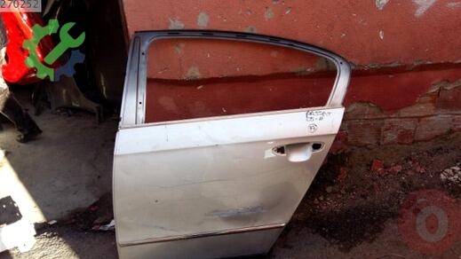 Volkswagen Passat Sol Arka Kapı 2005-2010 çıkma parça