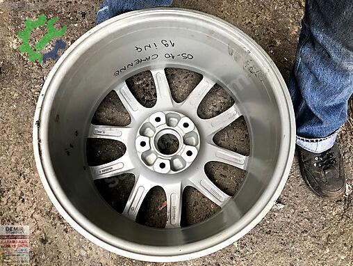 Porsche Jant çıkma parça