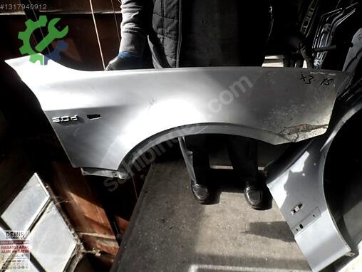 BMW X3 Sağ Ön Çamurluk çıkma parça