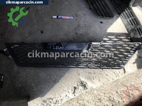 Seat Leon Tampon Izgarası çıkma parça
