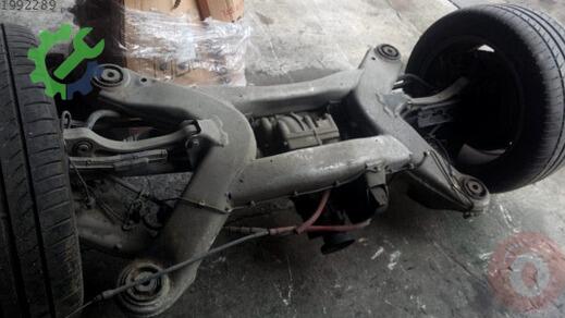Volkswagen Phaeton Arka Dingil çıkma parça