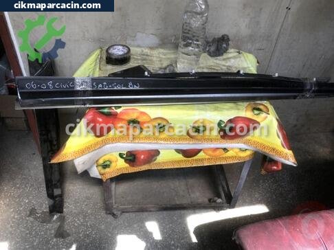 Honda Civic Kapı Çıtası çıkma parça