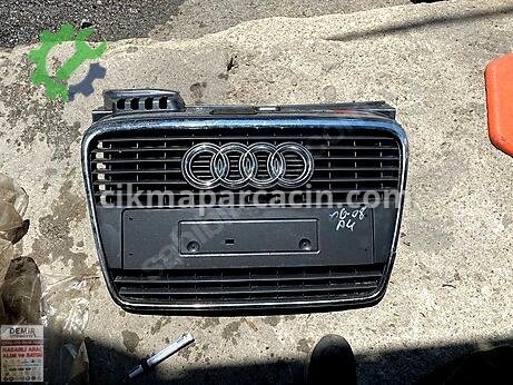 Audi A4 Panjur çıkma parça