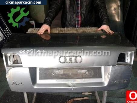 Audi A4 Bagaj çıkma parça