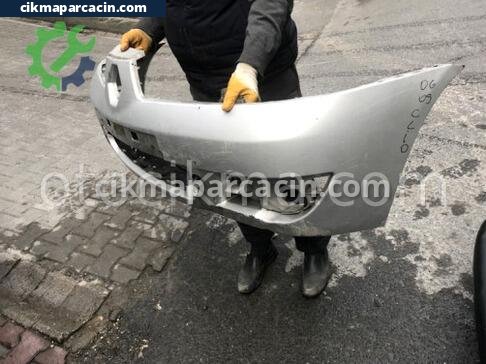Renault Clio Ön Tampon çıkma parça