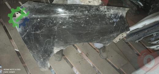 Volkswagen Polo Ön Çamurluk 2006-2009 çıkma parça