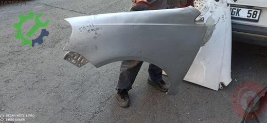 Volkswagen Polo Ön Çamurluk 2006-2009 çıkma parça