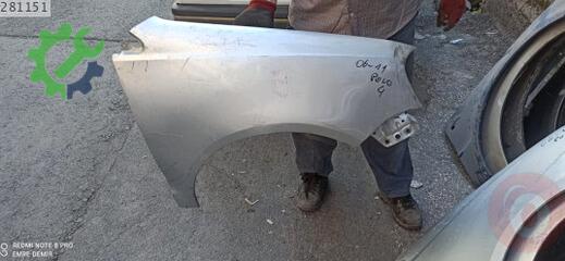 Volkswagen Polo Ön Çamurluk 2006-2009 çıkma parça