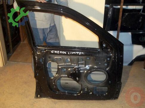 Jeep Grand Cherokee Sol Ön Kapı 2006-2010 çıkma parça