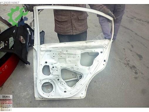 Kia Rio Sağ Arka Kapı çıkma parça