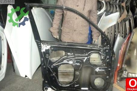 Suzuki Vitara Sol Ön Kapı 2006-2012 çıkma parça
