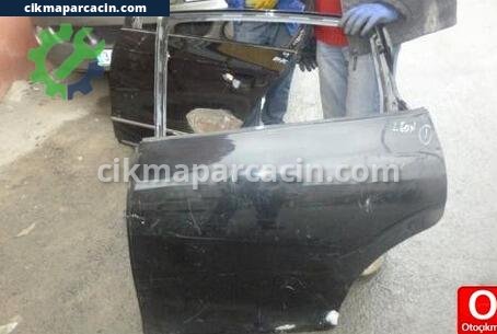 Seat Leon Sol Arka Kapı çıkma parça