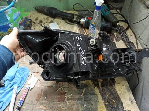 Mitsubishi Lancer Sol Ön Far çıkma parça