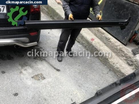 Hyundai Santa Fe Marşbiyel Kaplaması çıkma parça
