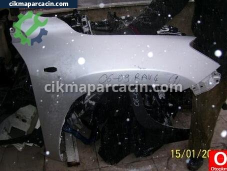 Toyota RAV4 Çamurluk (Arka) çıkma parça
