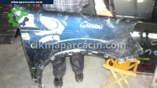 Nissan Qashqai Ön Çamurluk çıkma parça