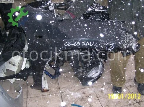 Toyota RAV4 Ön Çamurluk 2007-2010 çıkma parça