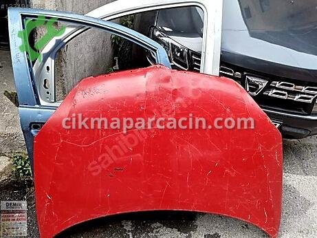 Skoda Fabia Kaput çıkma parça
