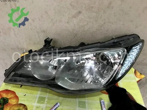 Honda Civic Sol Ön Far 2007-2011 çıkma parça