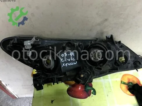 Honda Civic Sol Ön Far 2007-2011 çıkma parça