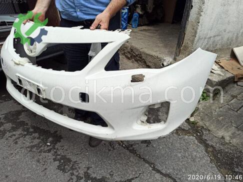 Toyota Auris Ön Tampon 2007-2012 çıkma parça