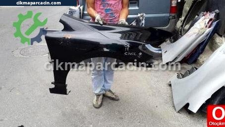 Honda Civic Çamurluk (Arka) çıkma parça