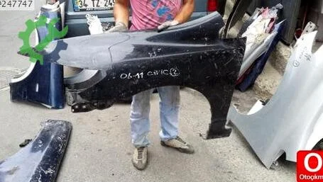 Honda Civic Çamurluk (Arka) 2007-2012 çıkma parça