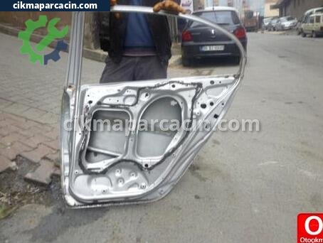 Honda Civic Kapı (Arka Sağ) çıkma parça