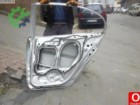 Honda Civic Kapı (Arka Sağ) 2007-2012 çıkma parça