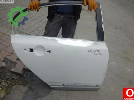 Honda Civic Kapı (Arka Sağ) 2007-2012 çıkma parça