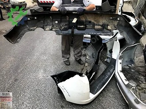 Honda CR-V Arka Tampon çıkma parça