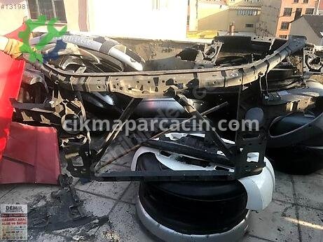 Audi Q7 Ön Panel çıkma parça