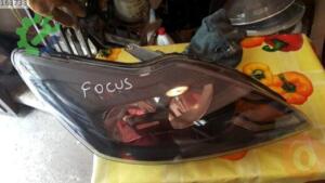 2008-2011 FOCUS SAĞ FAR İÇİ SİYAH FORD ORJİNAL ÇIKMA PARÇA
