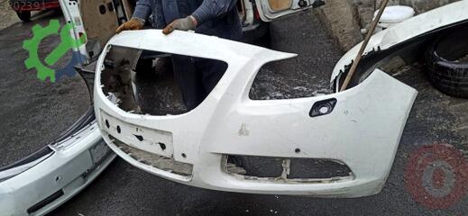 Opel Insignia Ön Tampon 2008-2011 çıkma parça