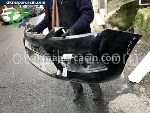 Ford Focus Ön Tampon çıkma parça