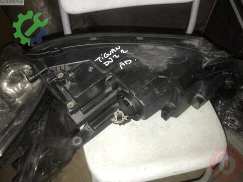 Volkswagen Tiguan Sol Ön Far 2008-2011 çıkma parça