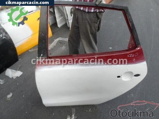 Kia Ceed Sol Arka Kapı çıkma parça