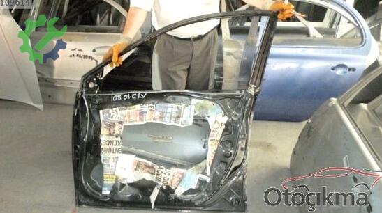 Honda CR-V Sağ Ön Kapı 2008-2012 çıkma parça