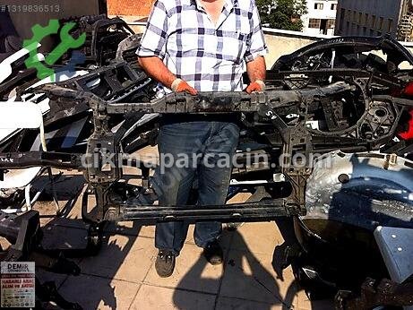 Audi A4 Ön Panel çıkma parça