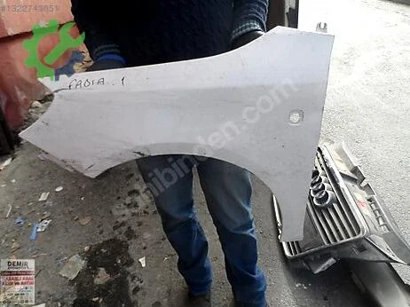 Skoda Fabia Sol Ön Çamurluk çıkma parça