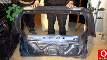 Subaru Forester Bagaj 2008-2013 çıkma parça