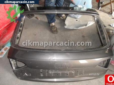 Audi A4 Bagaj çıkma parça