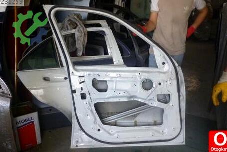 BMW X5 Sol Ön Kapı 2008-2014 çıkma parça