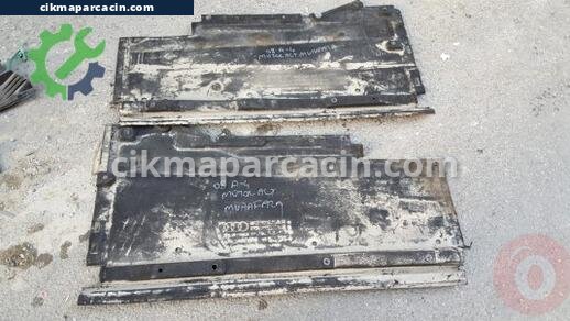 Audi A4 Taban Halısı çıkma parça